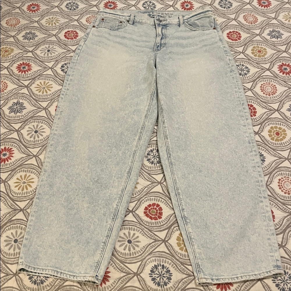 American Eagle Outfitters Light Blue Women Jeans